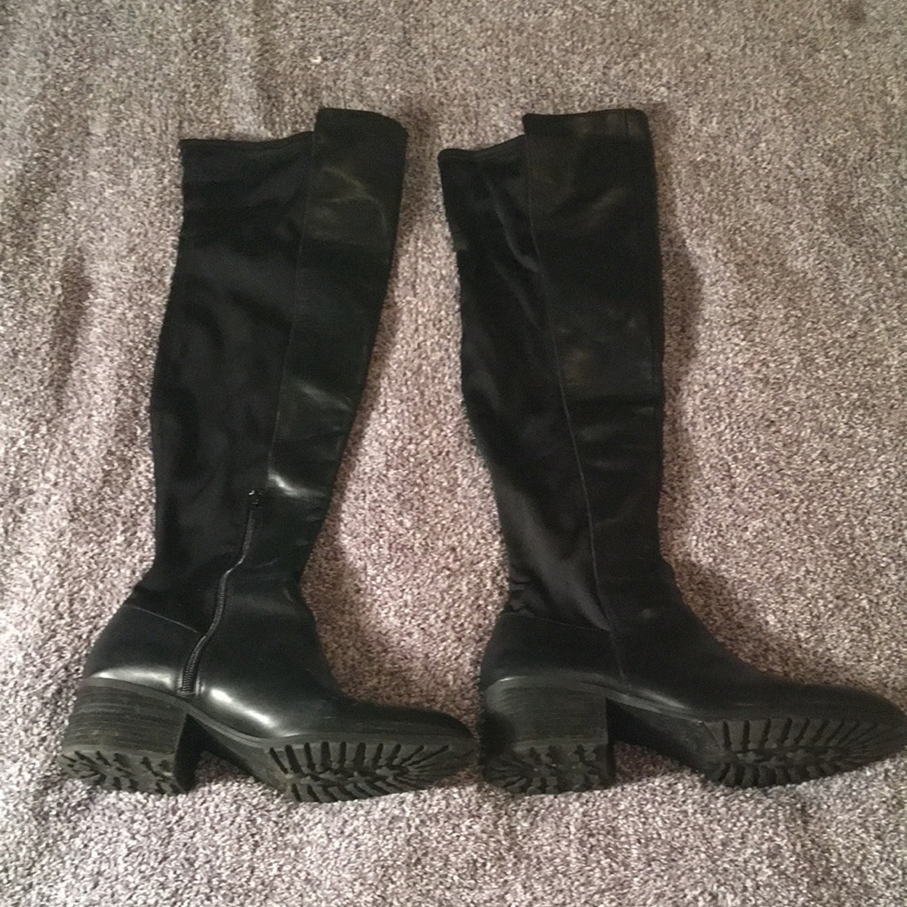 Black Over the Knee Leather Boots with Classic Style